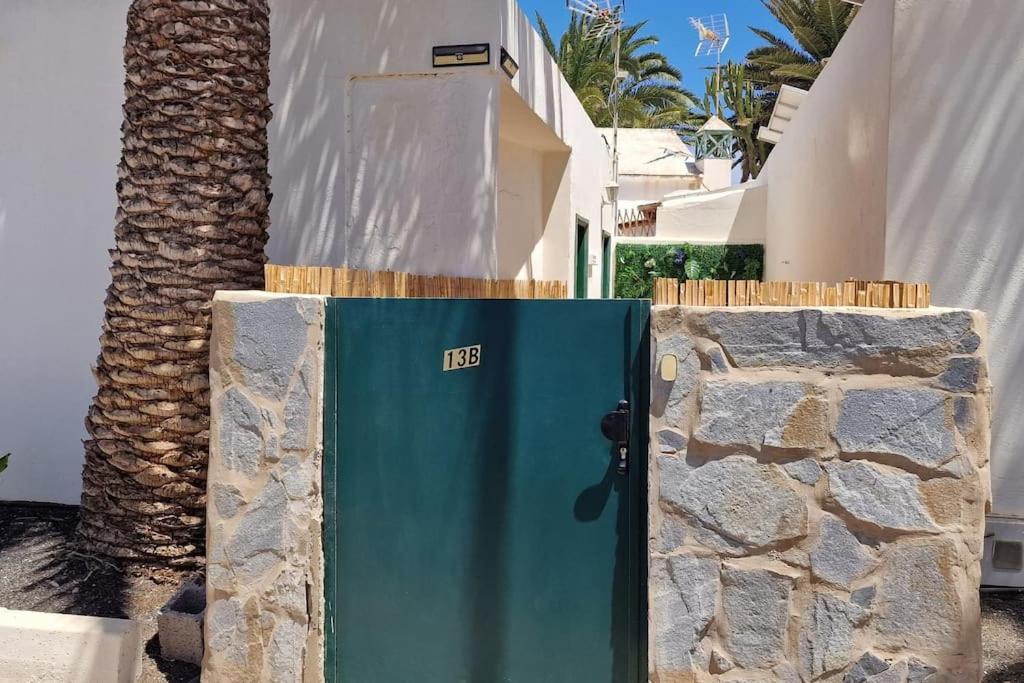 Rockbeach Bungalow Costa Teguise Eksteriør bilde